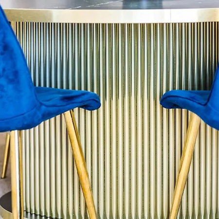 Continental Piamola Blisko Plazy 公寓