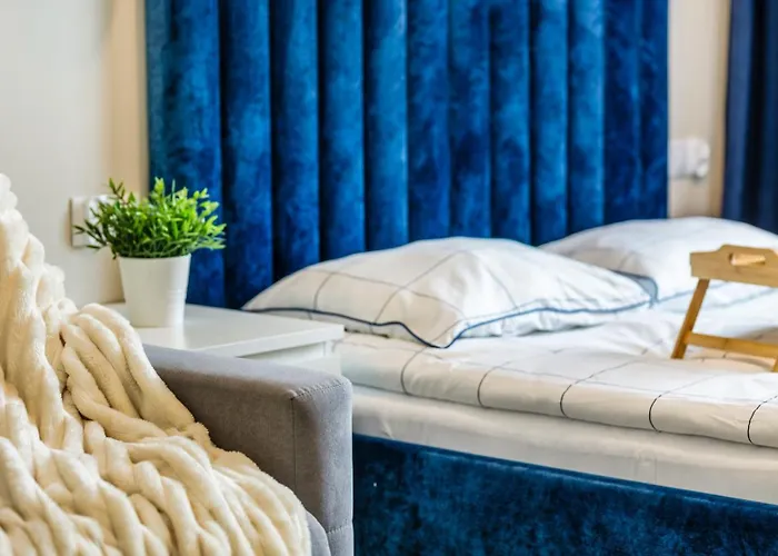 Apartment Continental Piamola Blisko Plazy