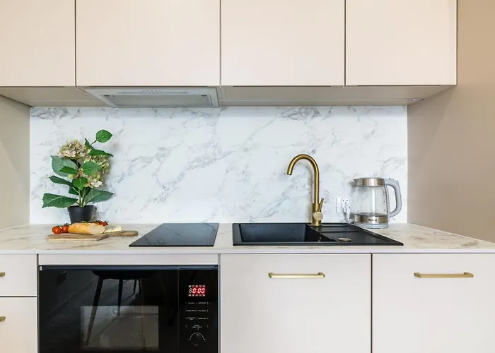 Continental Piamola Blisko Plazy